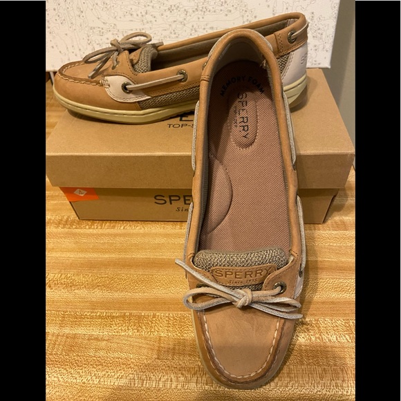 sperry rio point